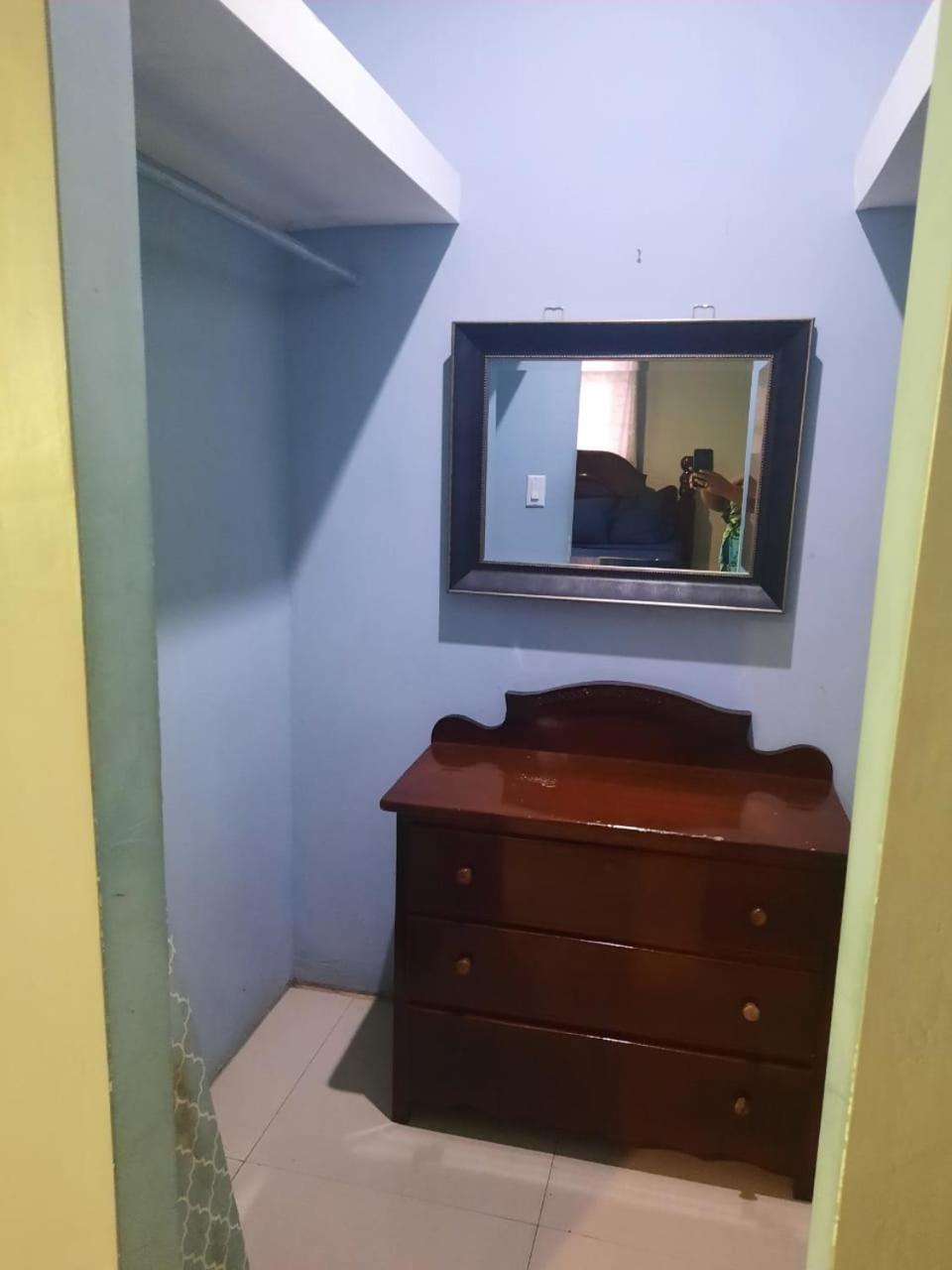 Db Tower Vacation Rental Cidade de Belize Exterior foto