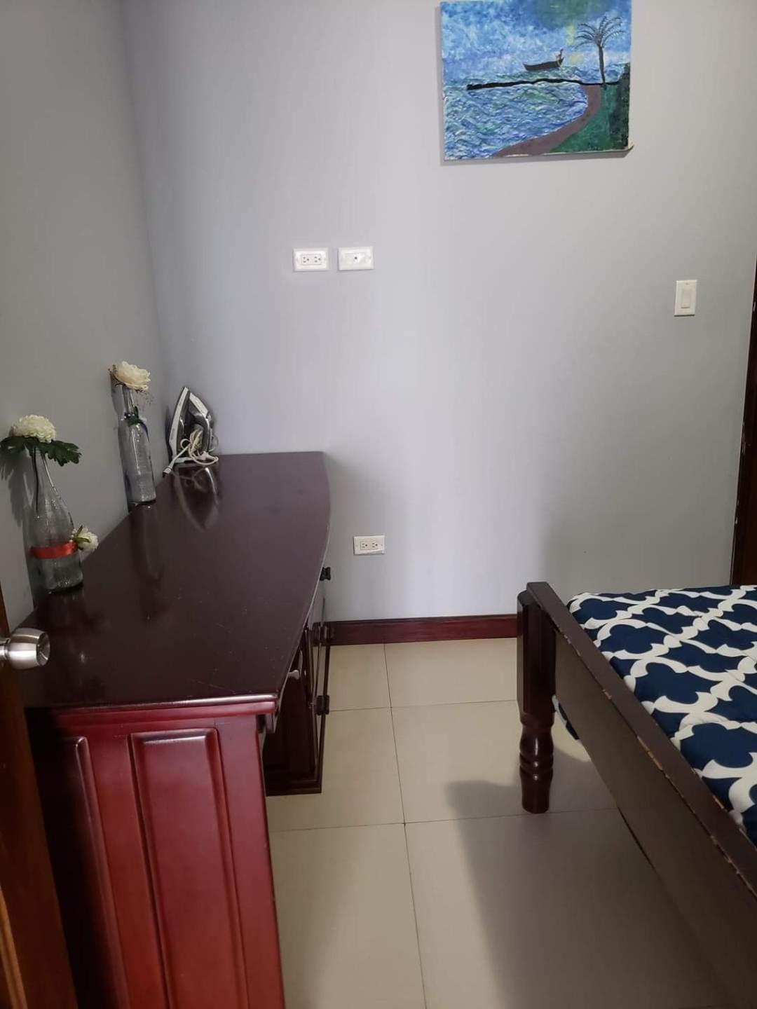 Db Tower Vacation Rental Cidade de Belize Exterior foto